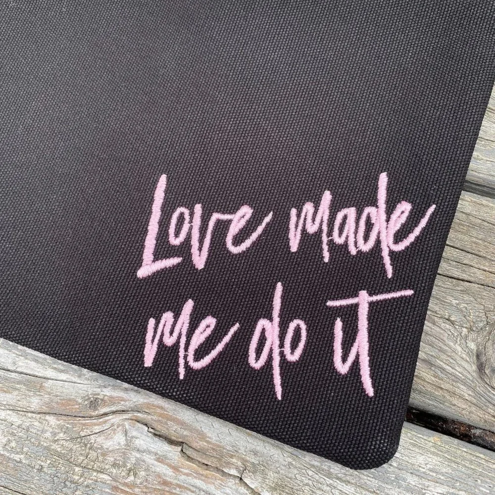 Victoria's Secret "Love Made Me Do It" Pouch Duo - Picture 5 of 15